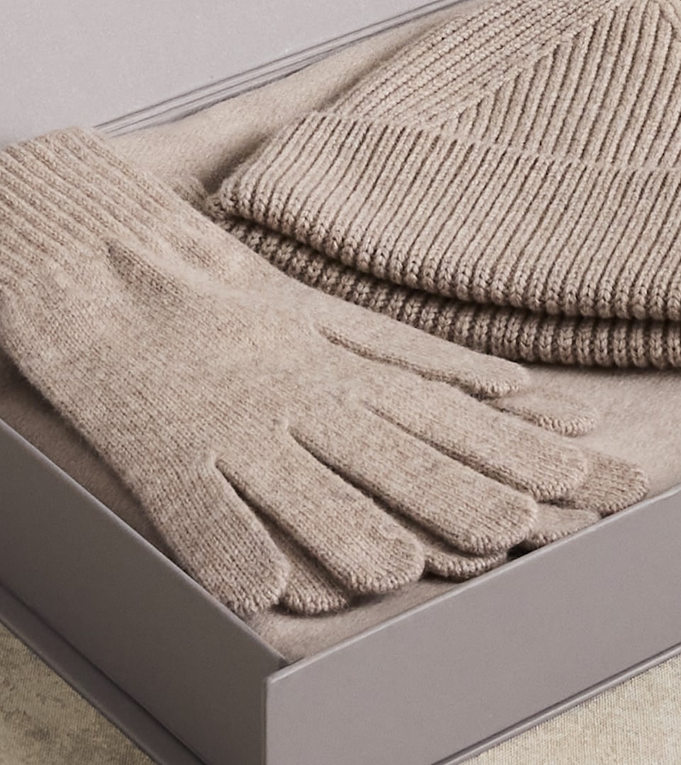 Gloves