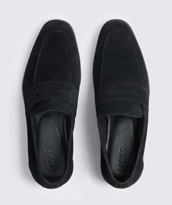 Dress shoes