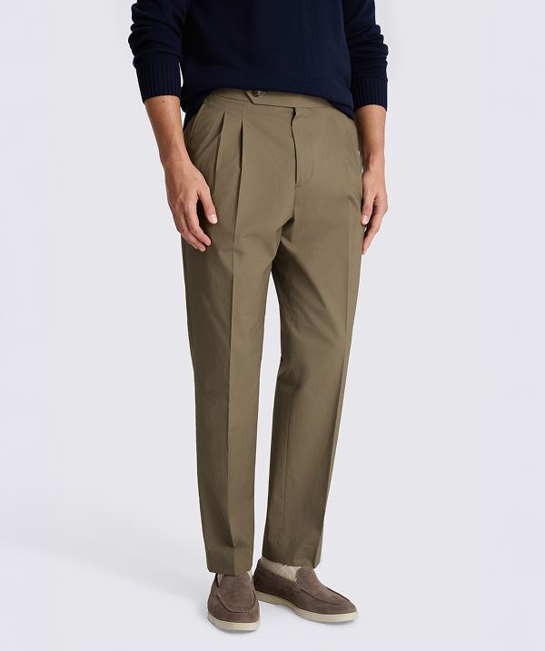 Pleated trousers